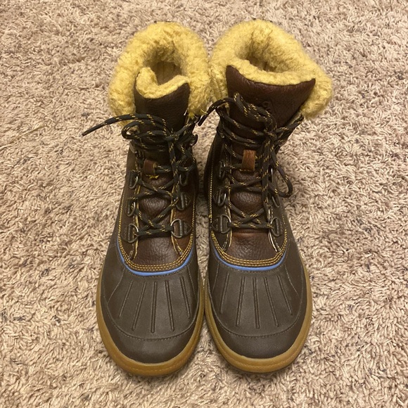Nike ACG Women Snow Boots - Picture 1 of 6